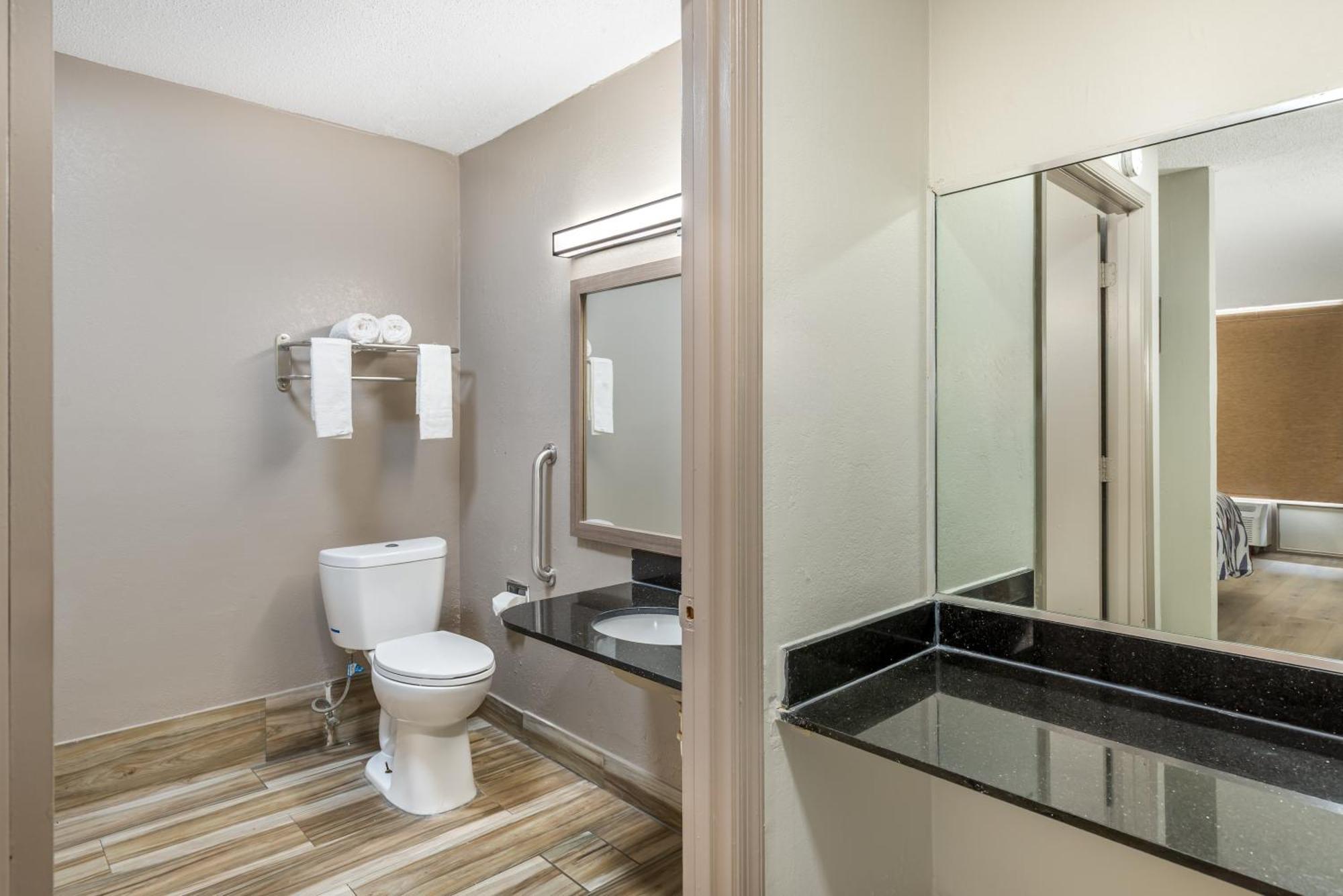 Red Roof Inn Richmond, Va エクステリア 写真
